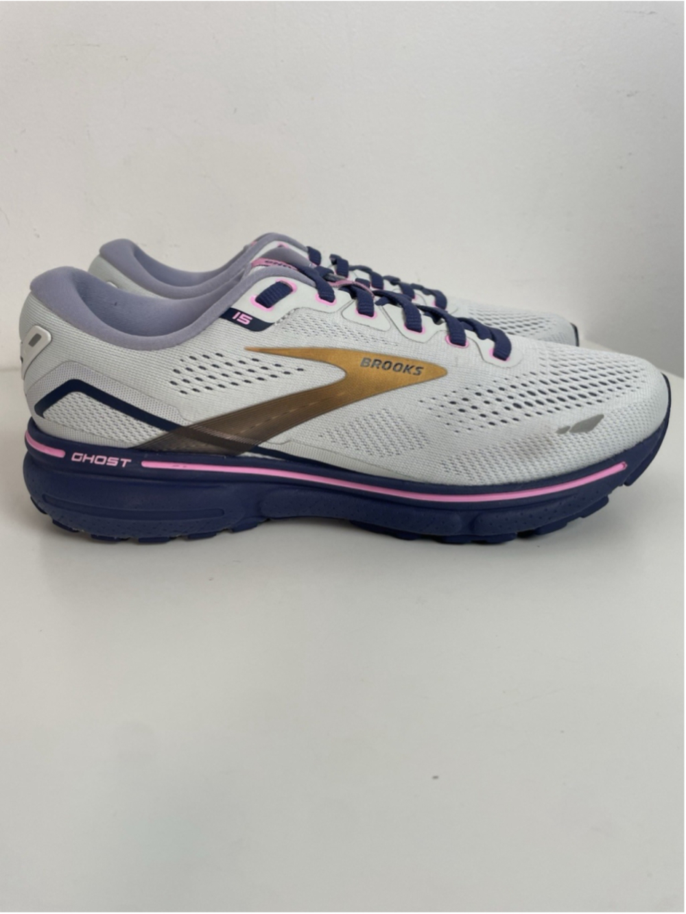 Brooks Ghost 15 Womens Size 9D Wide Athletic Walking Running Shoes Sneakers